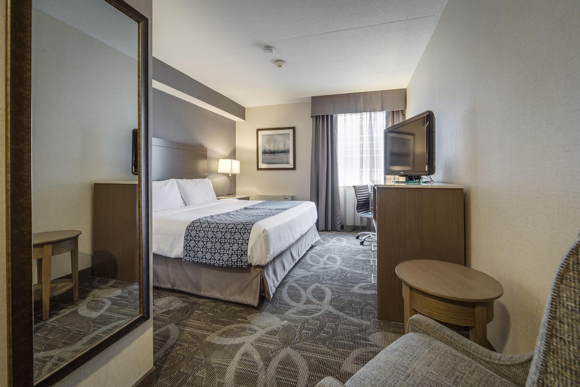 Monte Carlo Inn Airport Suites Мисисага Екстериор снимка