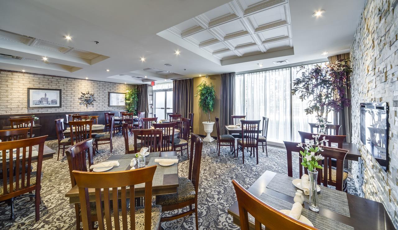Monte Carlo Inn Airport Suites Мисисага Екстериор снимка